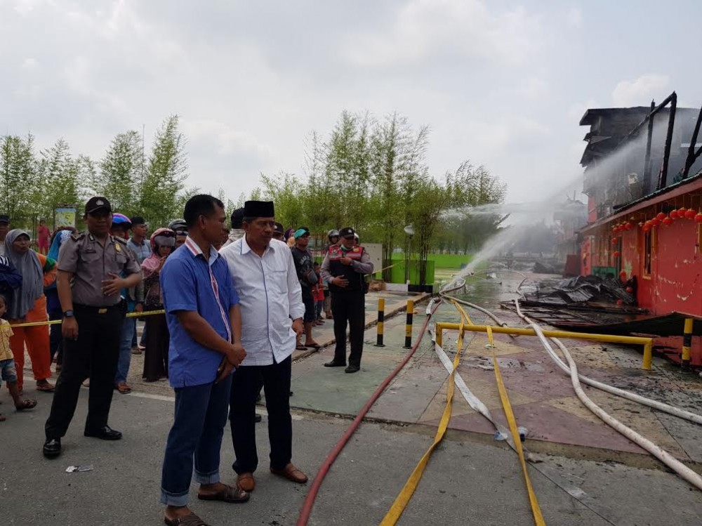 Polisi masih menyelidiki kawasan china town yang terbakar dinihari tadi.
