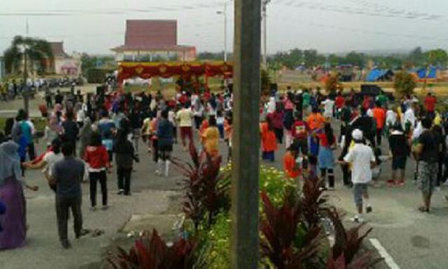 Ratusan Warga Antusias Ikuti Car Free Day Perdana