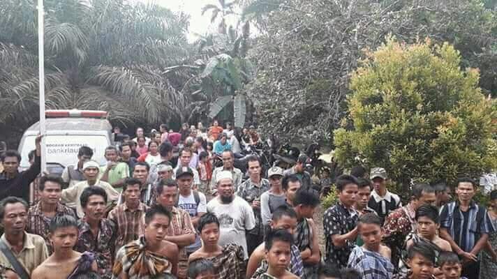 Laznas, FPI dan Dompet Duafa Serahkan Bantuan ke Warga Talang Durian Cacar, 23 Orang Masuk Islam