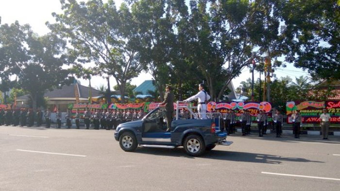 Masyarakat Antusias Ikuti HUT TNI di Riau: Selamat Ulang Tahun TNI