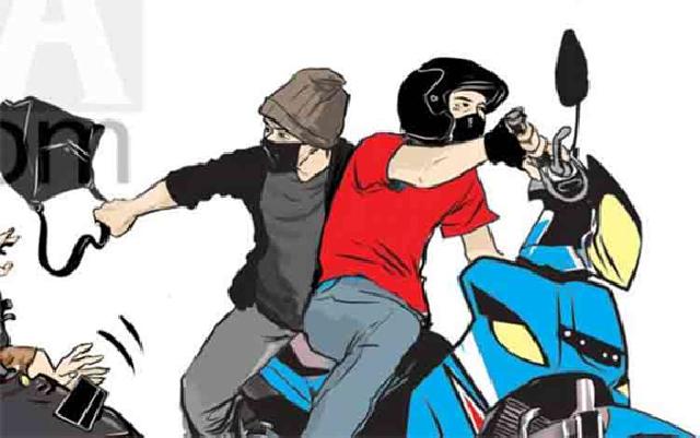 Gantung Tas di Dasbor Sepeda Motor, Siti Nurbaya Menangis Uangnya Dijambret
