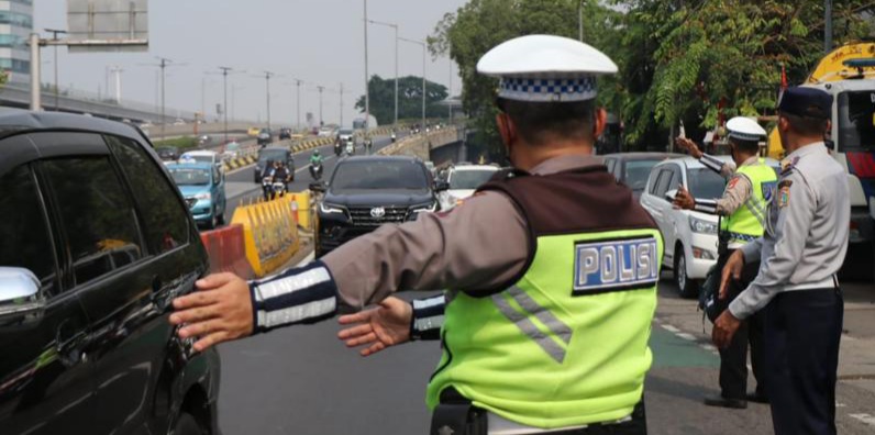 Tilang Kendaraan Tak Lolos Uji Emisi Dihapuskan Usai Sehari Diterapkan