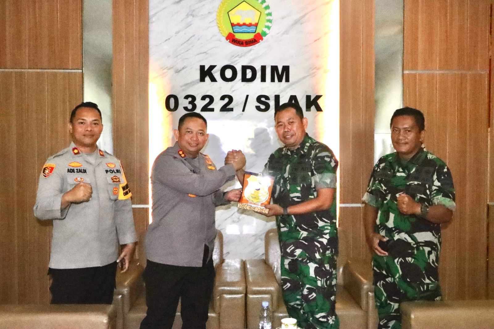 Polres Siak Bersinergi dengan Kodim 0322/Siak Cooling System Pemilu