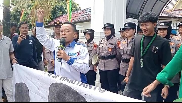 Bersama Aliang Bersatu, FSPMI Kuansing Aksi Damai Tuntut Penegakan Hukum dan Hak Buruh