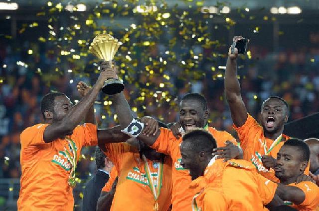 Pantai Gading Juara
