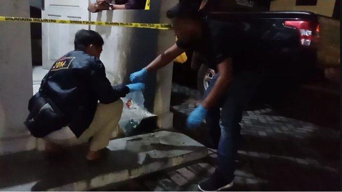 Polisi Beberkan Rekaman CCTV Pelemparan Bom Molotov di Kantor Satpol PP Riau