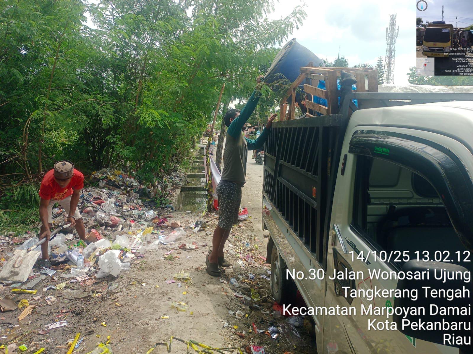 Warga Tertangkap Buang Sampah Sembarang, DLHK Pekanbaru Tindak Tegas