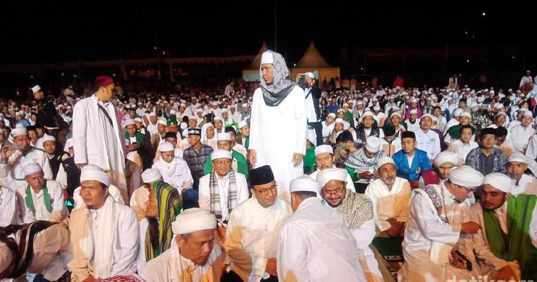 Anies: FPI Bisa Jadi Perekat Persatuan Umat