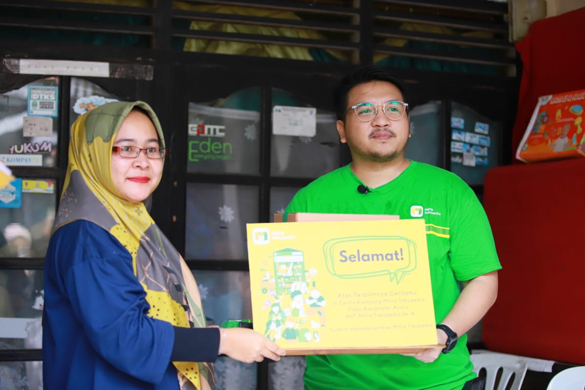 Kisah Inspiratif Pemenang Cerita Kampung Mitra Tokopedia