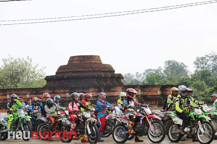 700 Rider dari 7 Provinsi Ikuti WAR di Candi Muara Takus Kampar