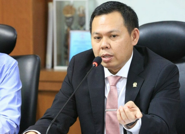 Kritisi Putusan MK, Sultan: Kinerja Menteri Terganggu Jika Ikut Kontestasi Pilpres 
