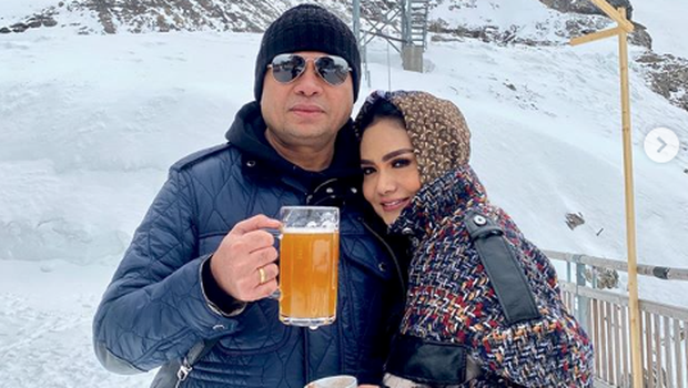 Minta KD Tak Disalahkan, Raul Lemos Minta Maaf soal Liburan ke Eropa Saat Corona