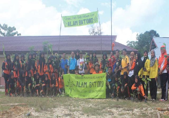 Komunitas Alam Batobo Hijaukan Lingkungan