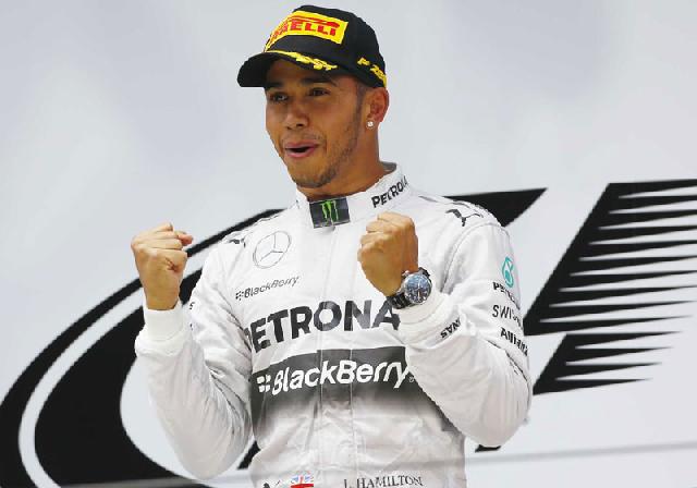 Hamilton Resmi Juara