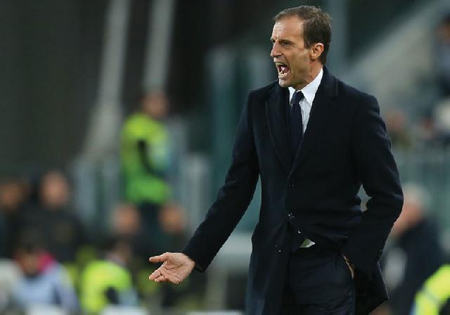 Allegri Bantah Pindah ke Chelsea