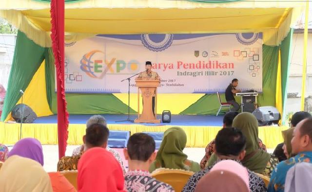 Bupati Sesalkan Sikap Tidak Responsif SMA Negeri di Expo Karya Pendidikan