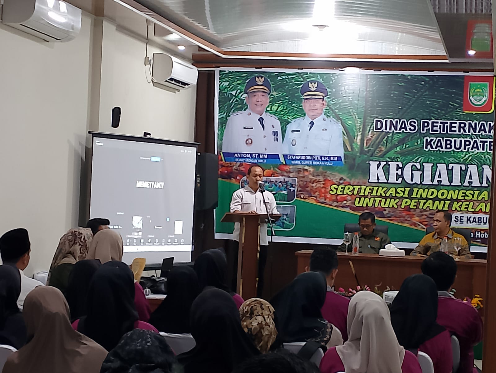 Latih Petani Sawit, Pemkab Rohul Tingkatkan Hasil dan Nilai Ekonomi Perkebunan Sawit