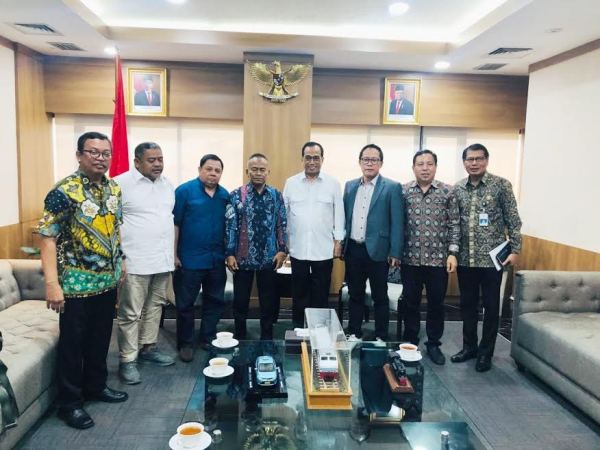 Budi Karya Usul Acara Puncak HPN 2020 di Bandara Syamsudin Noor Banjarmasin