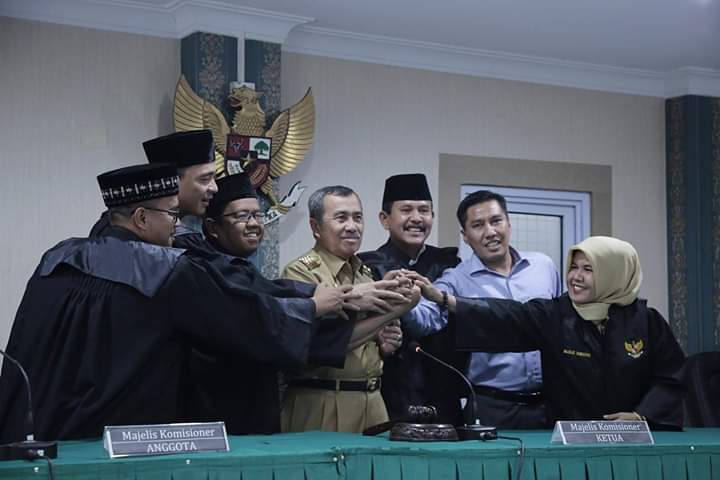 15 OPD Pemprov Tak Patuhi UU, KI Riau Minta Gubri Evaluasi Pimpinannya