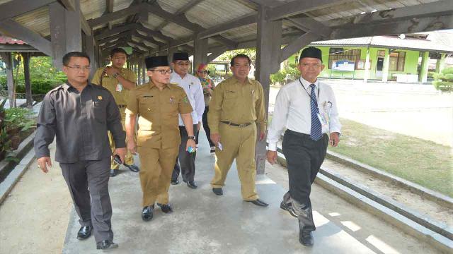 UN Lancar, Wako Pantau 3 Sekolah