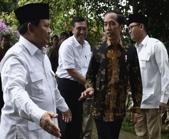 Inikah Sebabnya Jokowi dan Prabowo Saling Tunggu Umumkan Cawapres?