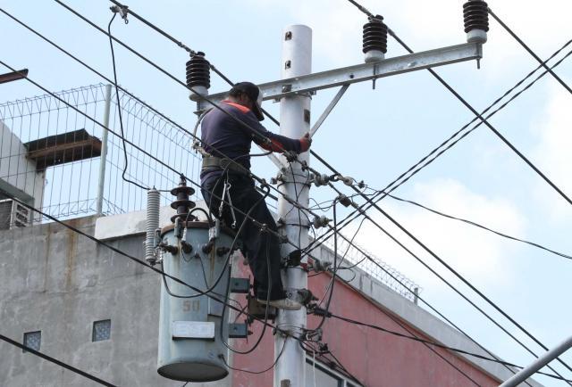 Warga Keluhkan Mahalnya Biaya Masuk Jadi Pelanggan PLN