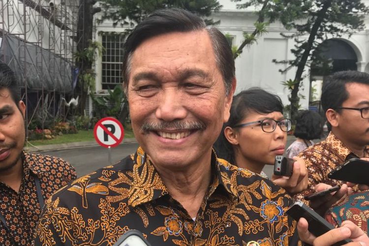 Mudik Dilarang Jokowi, Sempat Dibolehkan Luhut: Itu Strategi Militer Bertahap Berlanjut