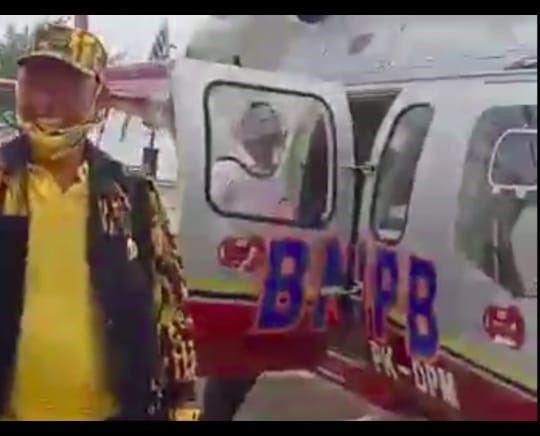 Beredar Video Ketua DPRD dan AMPG Riau Gunakan Helikopter BNPB Kunjungi Bengkalis