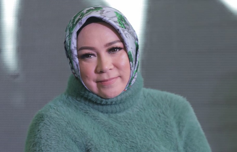 Melly Goeslaw Terpukul Dapat Kabar Ria Irawan Meninggal: Ketemu Lagi di Surga Allah ya Ria
