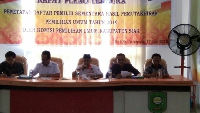 Baru Dua Parpol Memenuhi Syarat Pencalonan Bacaleg di KPU Siak