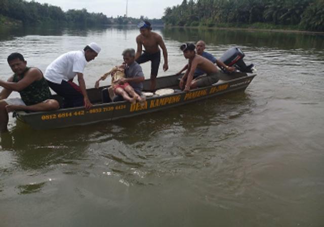 Di Sungai Kampar,  Bocah SD Tenggelam Ditemukan