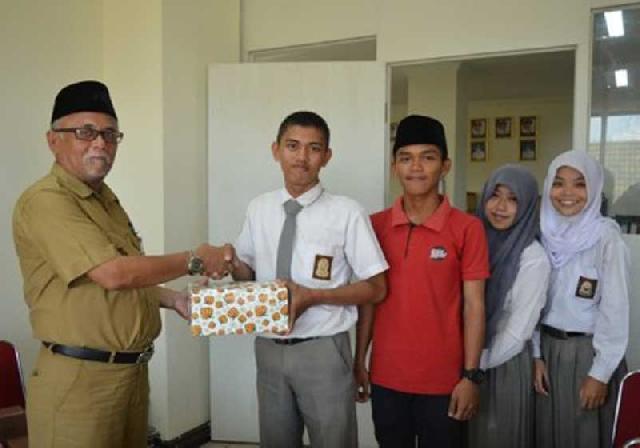 Humas Gelar Perpisahan Siswa Prakerin