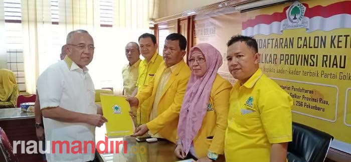 Hanya Syamsuar dan Andi Rachman yang Kembalikan Formulir Bakal Calon Ketua Golkar Riau