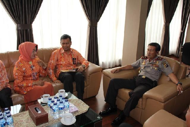 Polda Riau Terima Kunjungan KPU Terkait Pengamanan Pilgubri 2018