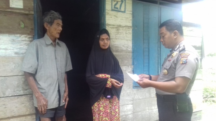 Polres Inhu Gandeng Baznas Salurkan Zakat Personel