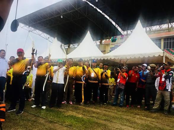 Wabup Inhu Buka Kejurprov Panahan di Stadion Narasinga Rengat