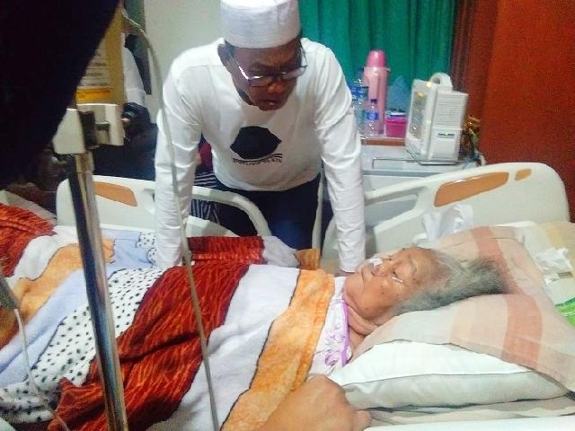 Ibunda Masuk Rumah Sakit, Cawagub Suyatno Ikut Menjaga Selama Dirawat