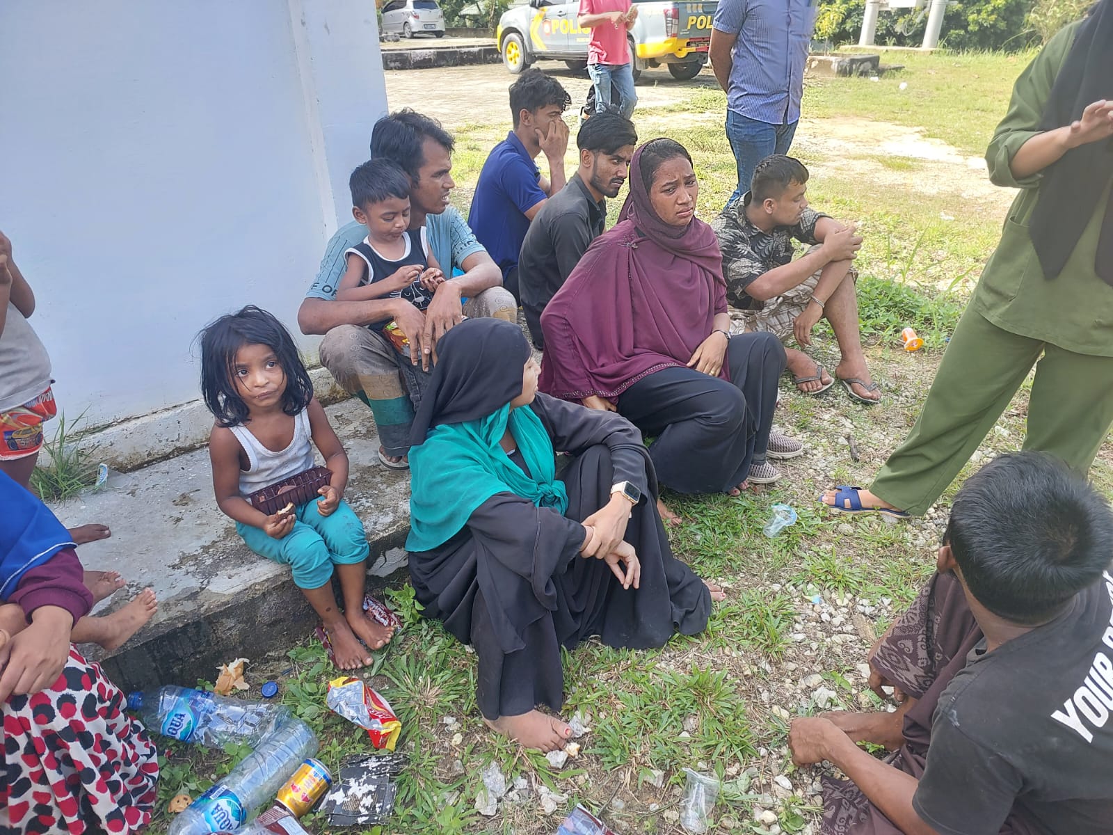 Koramil 03 Minas Amankan Dua Belas Pengungsi Rohingya