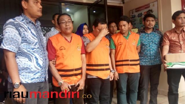 Kasatpol PP Kampar dan Dua Bawahannya Resmi Jadi Tersangka