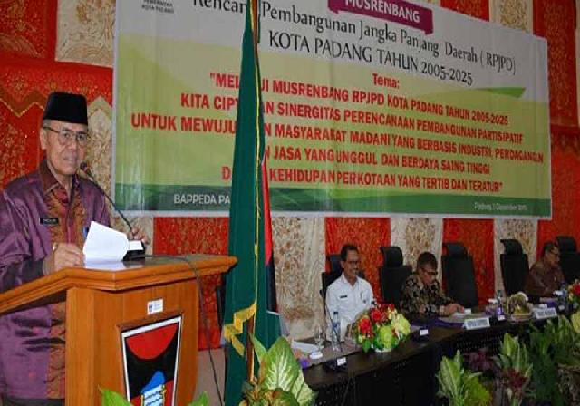 Padang Menjadi Pusat Investasi dan Perdagangan