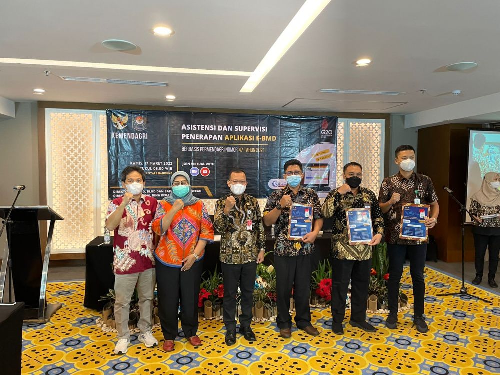 Pemprov Riau Menjadi Salah Satu Penerima Akun E-BMD dari Kemendagri