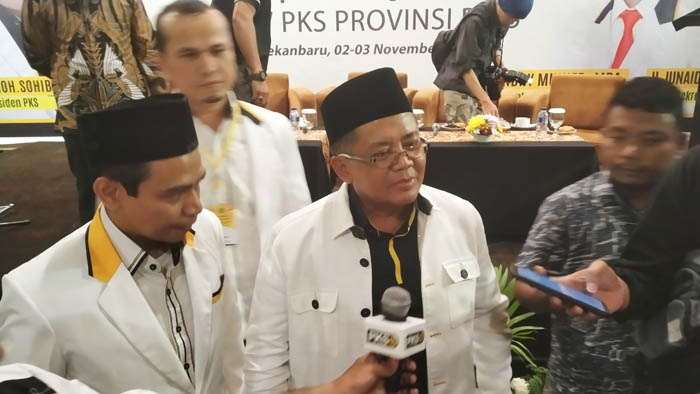 Presiden PKS: Pernyataan Menag Soal Larangan Cadar Tak Perlu Ditanggapi