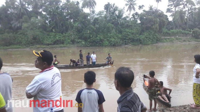 Korban Tenggelam di Sungai Kuantan Belum Ditemukan