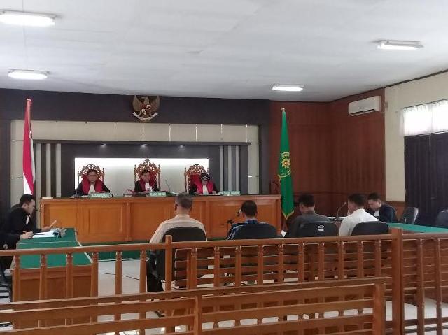Korupsi Dermaga STB Meranti, Kadis PUPRKP dan Tiga Terdakwa Terancam 20 Tahun Penjara