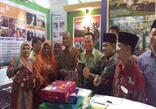 PT RAPP Bantu Promosikan Batik Khas Pelalawan