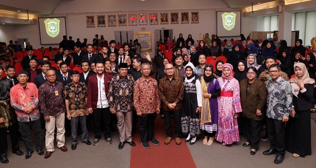 UIR-Kemenlu Teken MoU, Rektor Resmikan Pusat Studi Asia Pasifik di Fisipol UIR