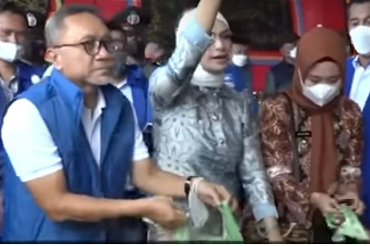 Kampanyekan Anak Saat Kunjungi Pasar, PKS Minta Presiden Tegur Mendag Zulhas
