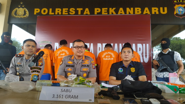 Bawa Sabu dari Medan, Dua Kurir Asal Aceh Ditangkap di Pekanbaru
