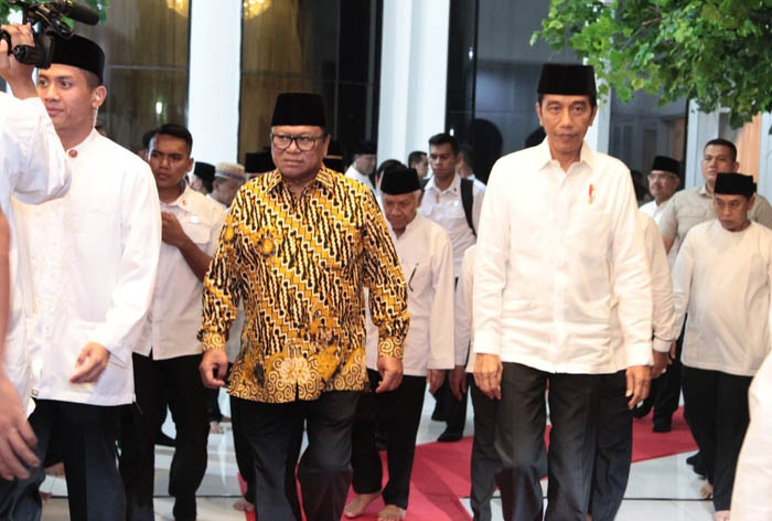 Ketua DPD RI Buka Puasa Bersama dengan Presiden Jokowi 