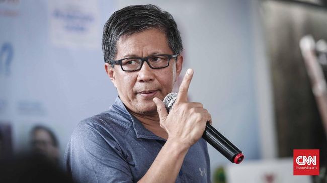 Rocky Gerung Ungkap Ganjalan Ganjar Jadi Capres Pilihan Megawati 